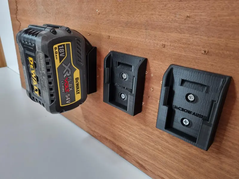 Dewalt 18V Flexvolt Battery Holder – Adjustable Wall Storage Bracket 1
