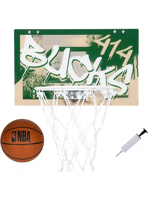 Franklin Splatter-Design Milwaukee Bucks Over-The-Door Basketball Hoop Set 1