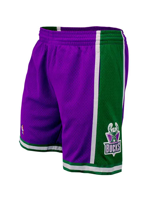 Mitchell & Ness Hardwood Classics 2000 Milwaukee Bucks Retro Swingman Shorts 1