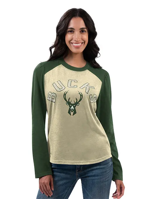 Women'S G-Iii Break Puff Sleeve Milwaukee Bucks Long Sleeve Tee 1