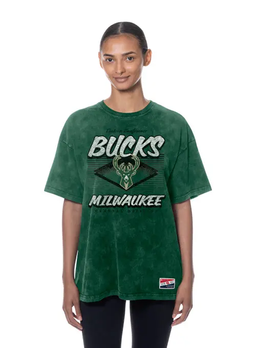 Women'S Leisure Throw T-Shirt – Green Milwaukee Bucks Casual Tee 1